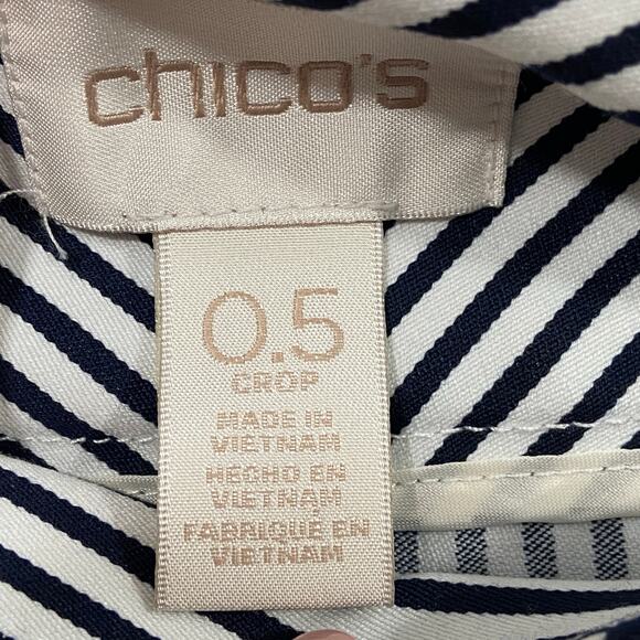 CHICOS Navy Blue White Pinstripe Cropped Stretch Poly Sailor Pants - Picture 7 of 8